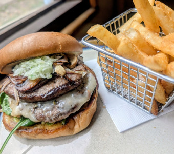 Rose Cattle Farm American Wagyu Double Quarter Pounder 