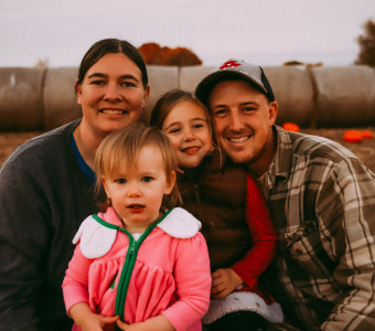 Jennifer and Jacob Thomas with daughters Lisa and Sarah