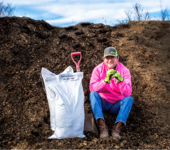 compost, compost tea, vermiculture, worm castings, arbor chips, gardening