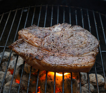 Sunflower Beef offers milder, creamier, more buttery grain-fed beef for high protein, vitamins and minerals and no growth hormones or steroids.