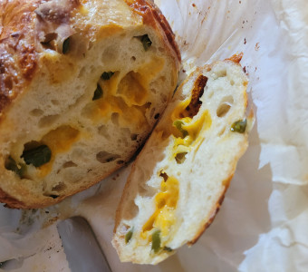 Jalapeño Cheddar Bread