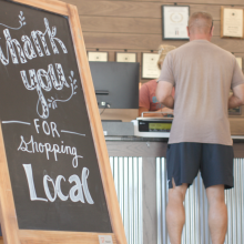 shopping local in kansas